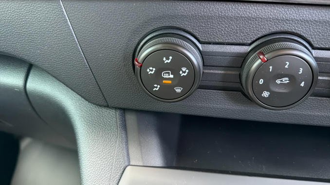 Renault Kangoo L1 Diesel ML19 Blue dCi 95 Extra Van - Image 36
